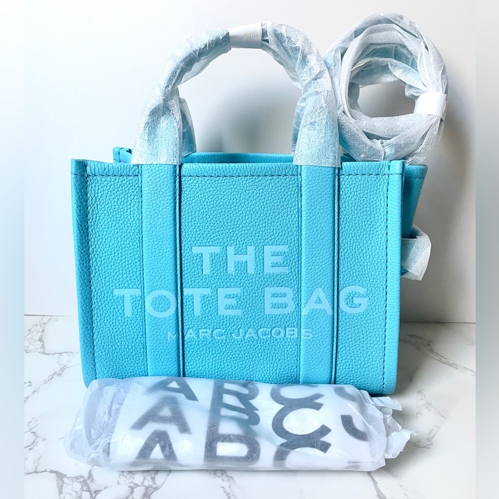 ❌SOLD❌ New Marc Jacobs Small Tote Bag Leather Pool Blue - Picture 3 of 12